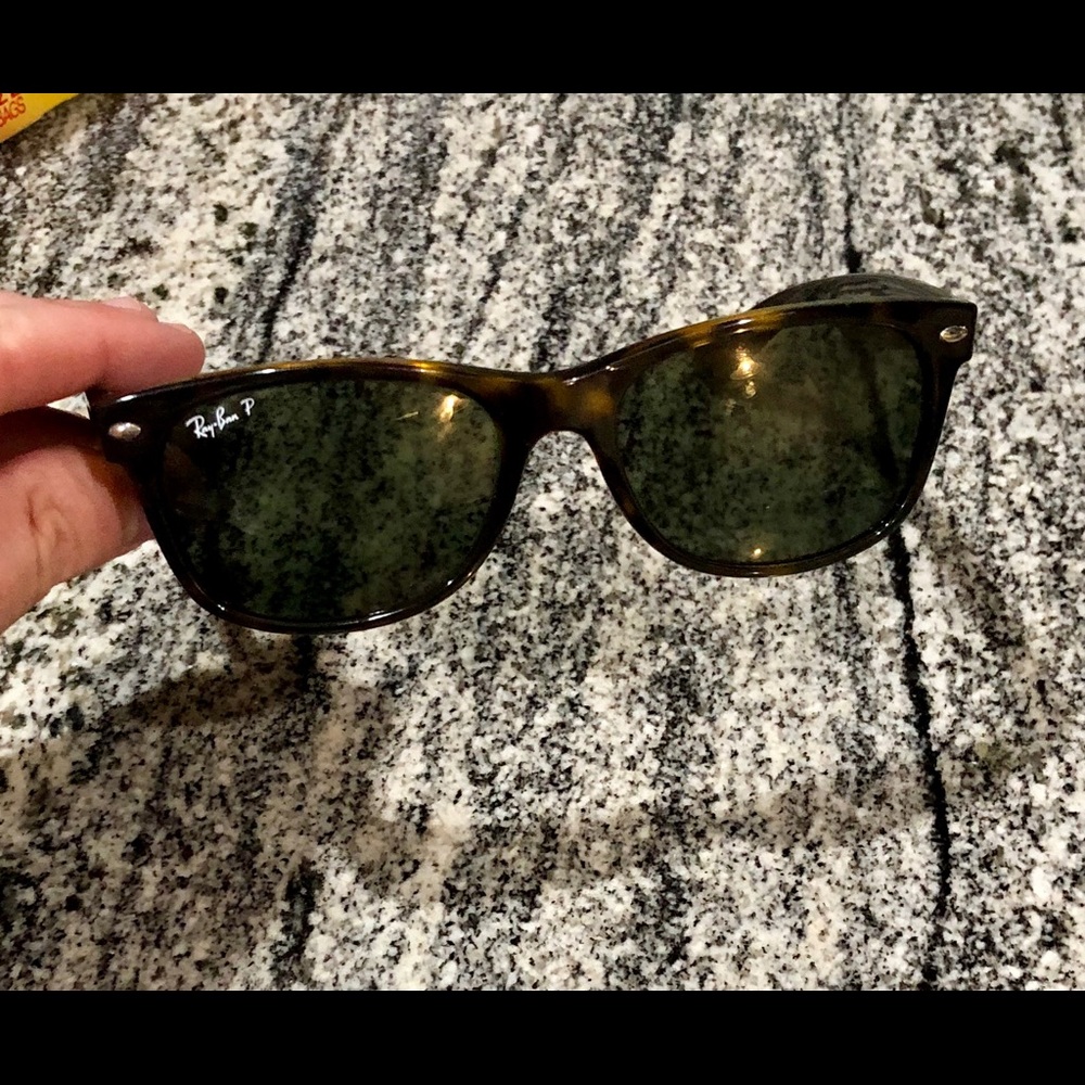 Women sunglasses